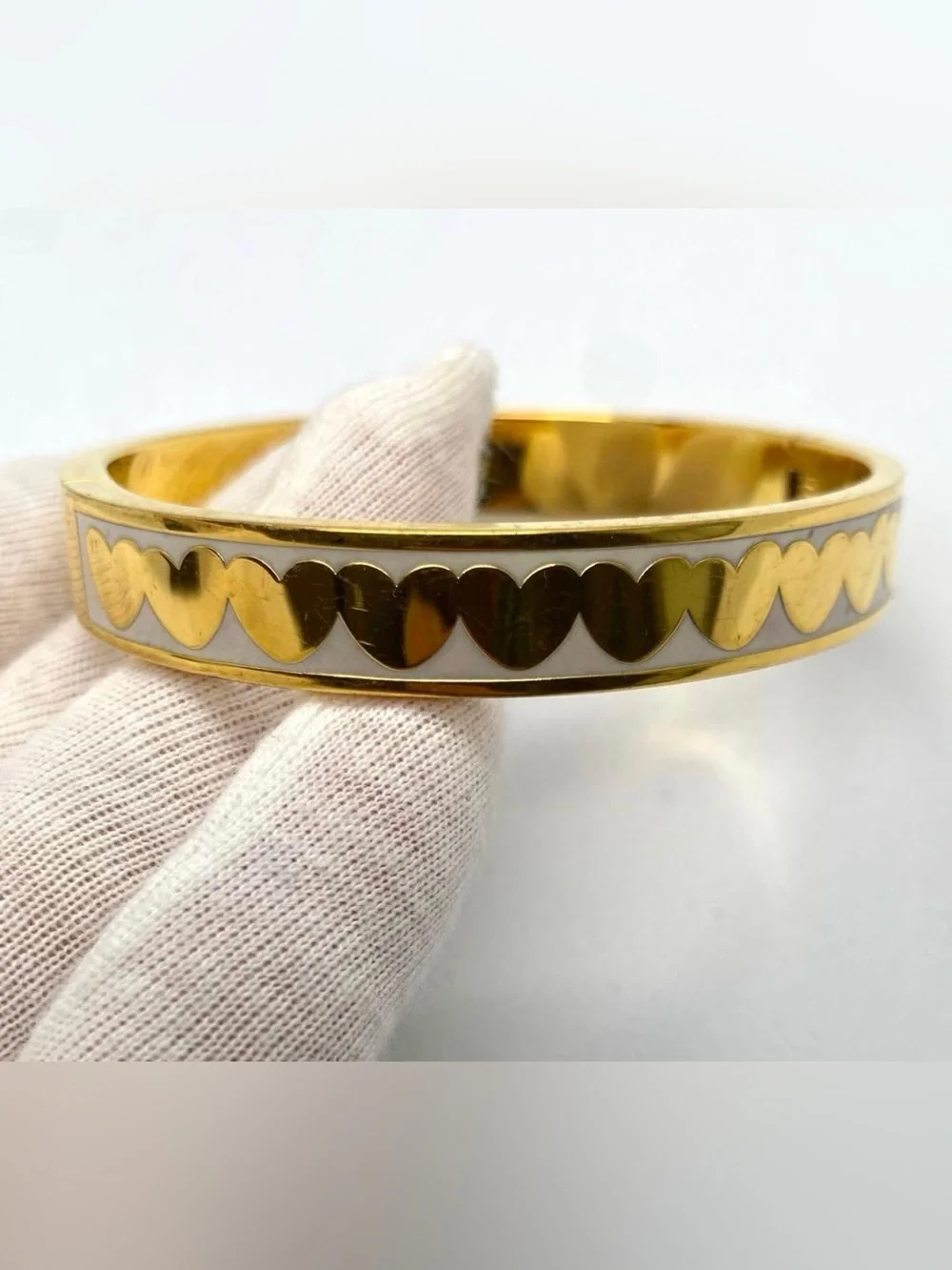 Kate spade Playing Cupid's Arrow Engraved Bangle